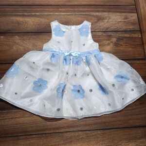 American Princess White W/Blue Flowers Sleeveless Dress 24M